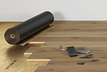 Easy to install hardwood flooring
