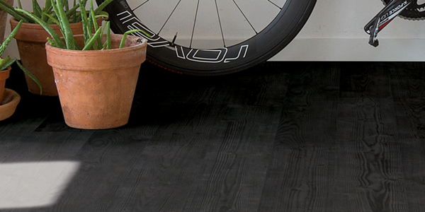 laag natuurlijk ~ kant Zwarte vloer: laminaat, vinyl of parket? | Quick-Step
