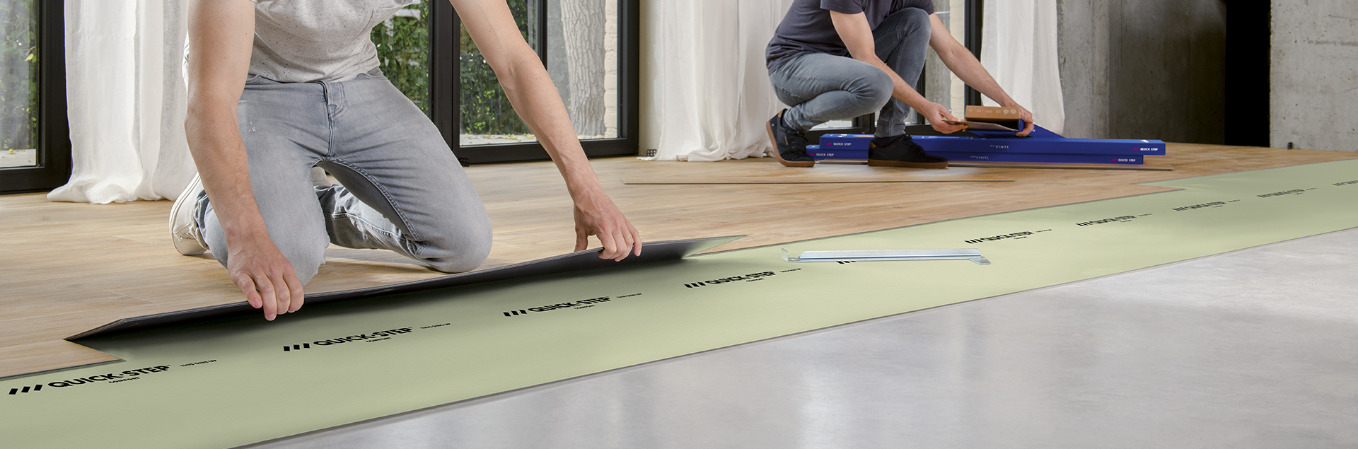 Cómo instalar un suelo vinílico en rollos de manera sencilla - Supreme  Floors