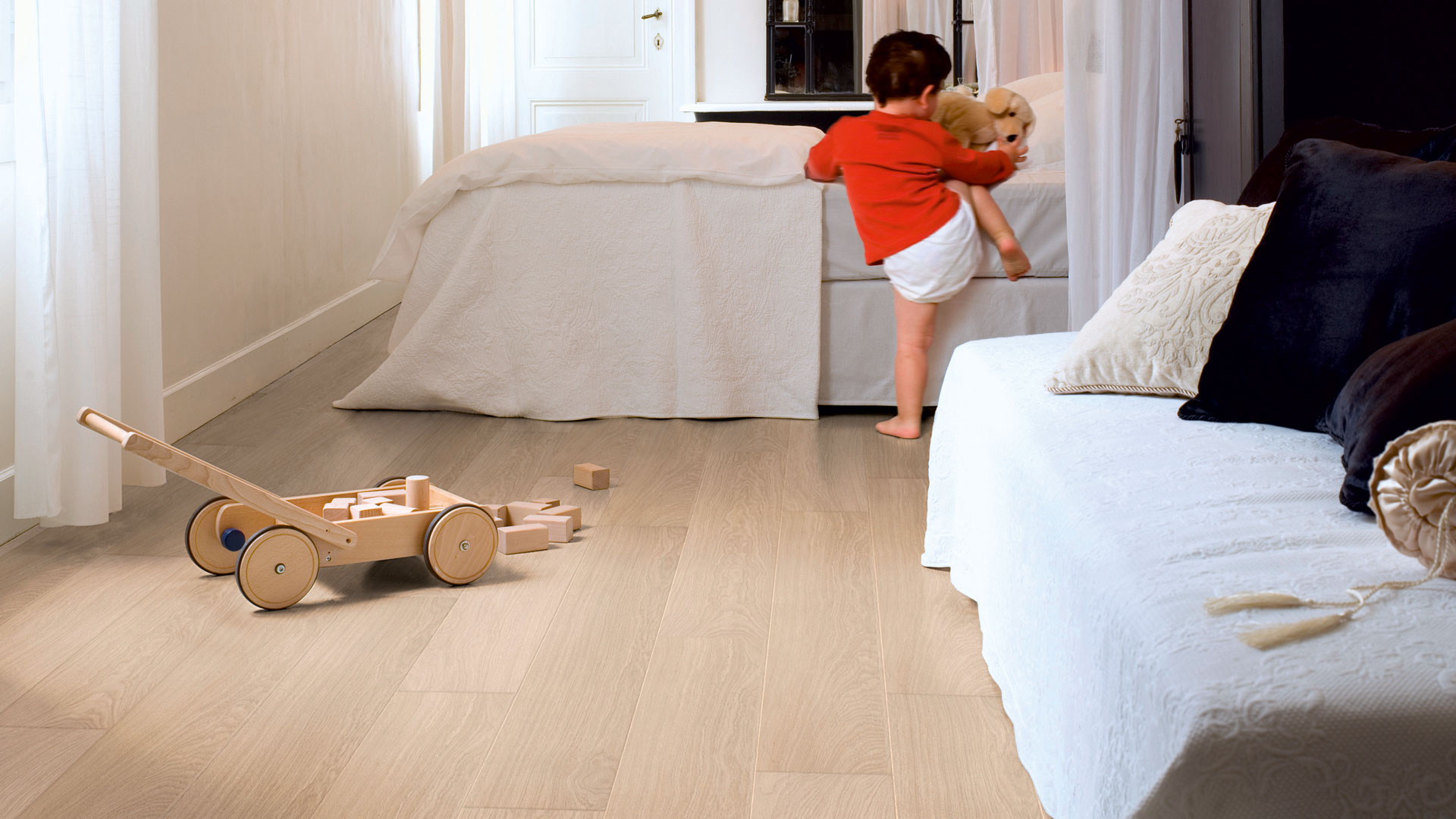 El suelo ideal para la habitación de tu bebé - Parquet Astorga
